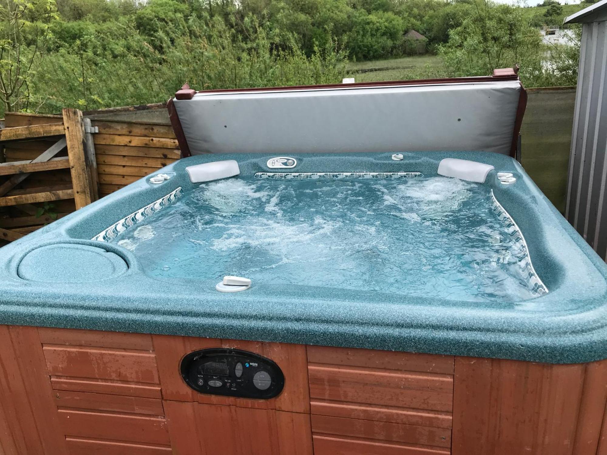 Corranny Fermanagh Lakeside Self Catering מראה חיצוני תמונה